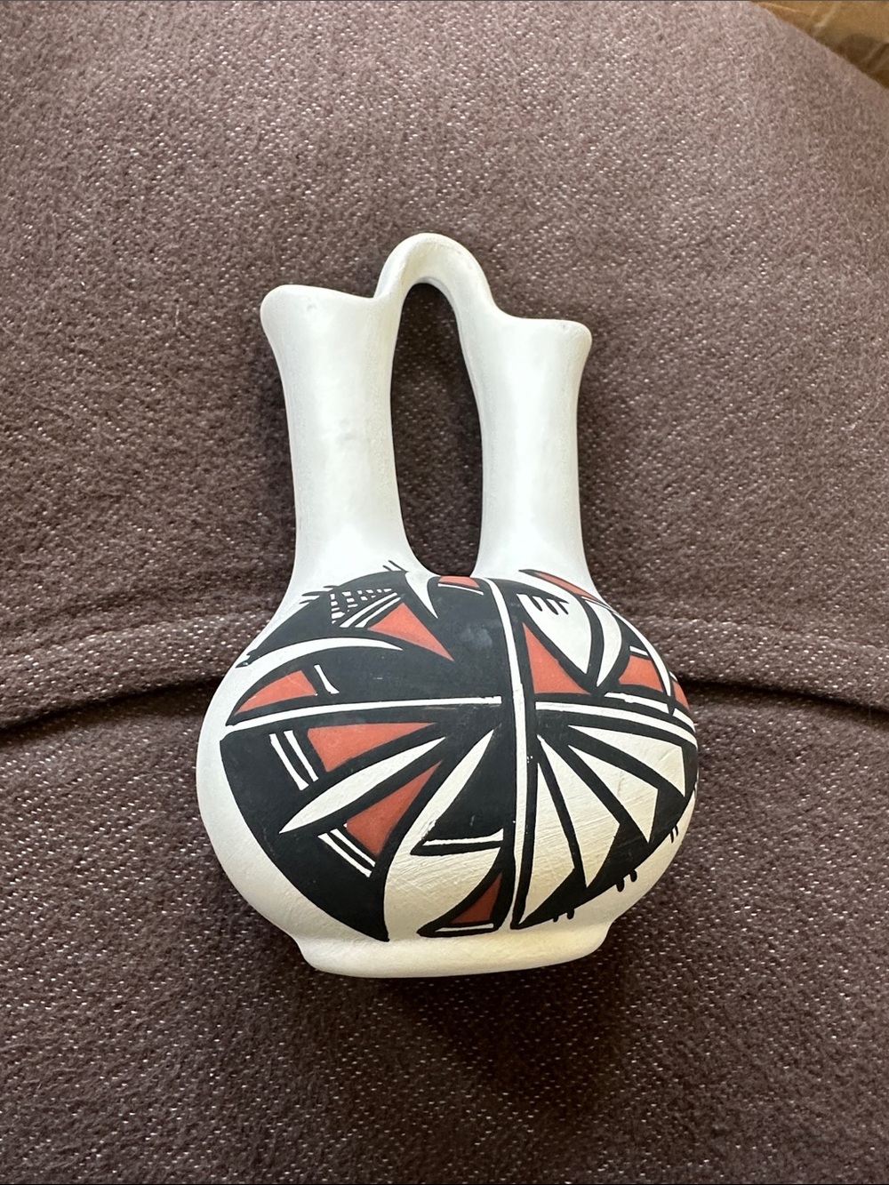 Handcrafted pottery handmade wedding vase with Black and Rust Geometric Design